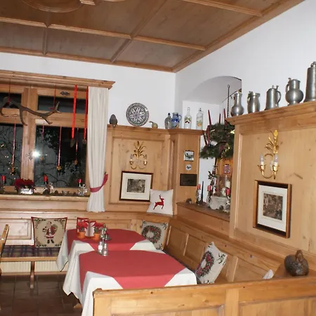 Konukevi Am Zierwald